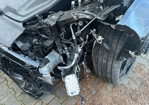 Audi e-tron cena 121500 przebieg: 21200, rok produkcji 2022 z Nakło nad Notecią małe 67
